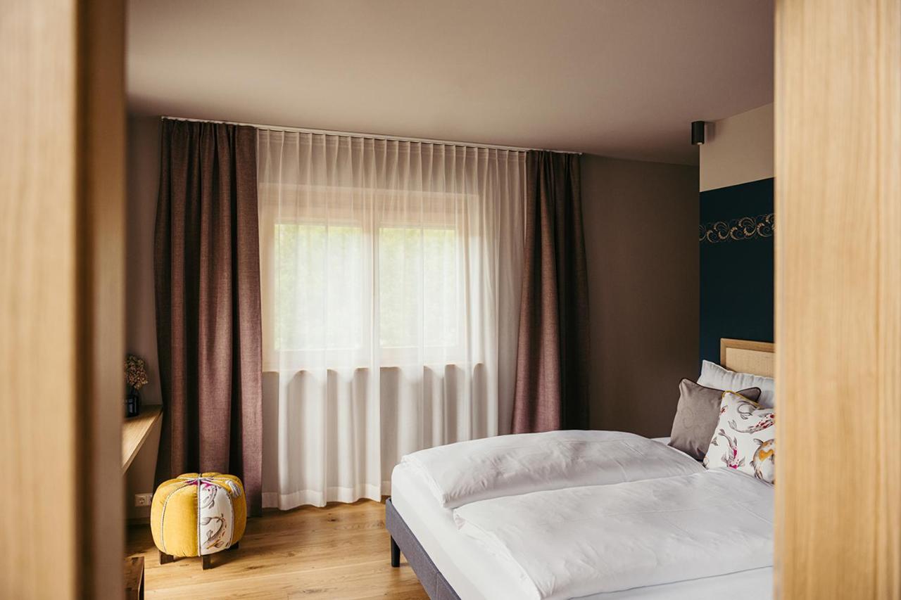 Appartementhotel Am Weissensee Quarto foto